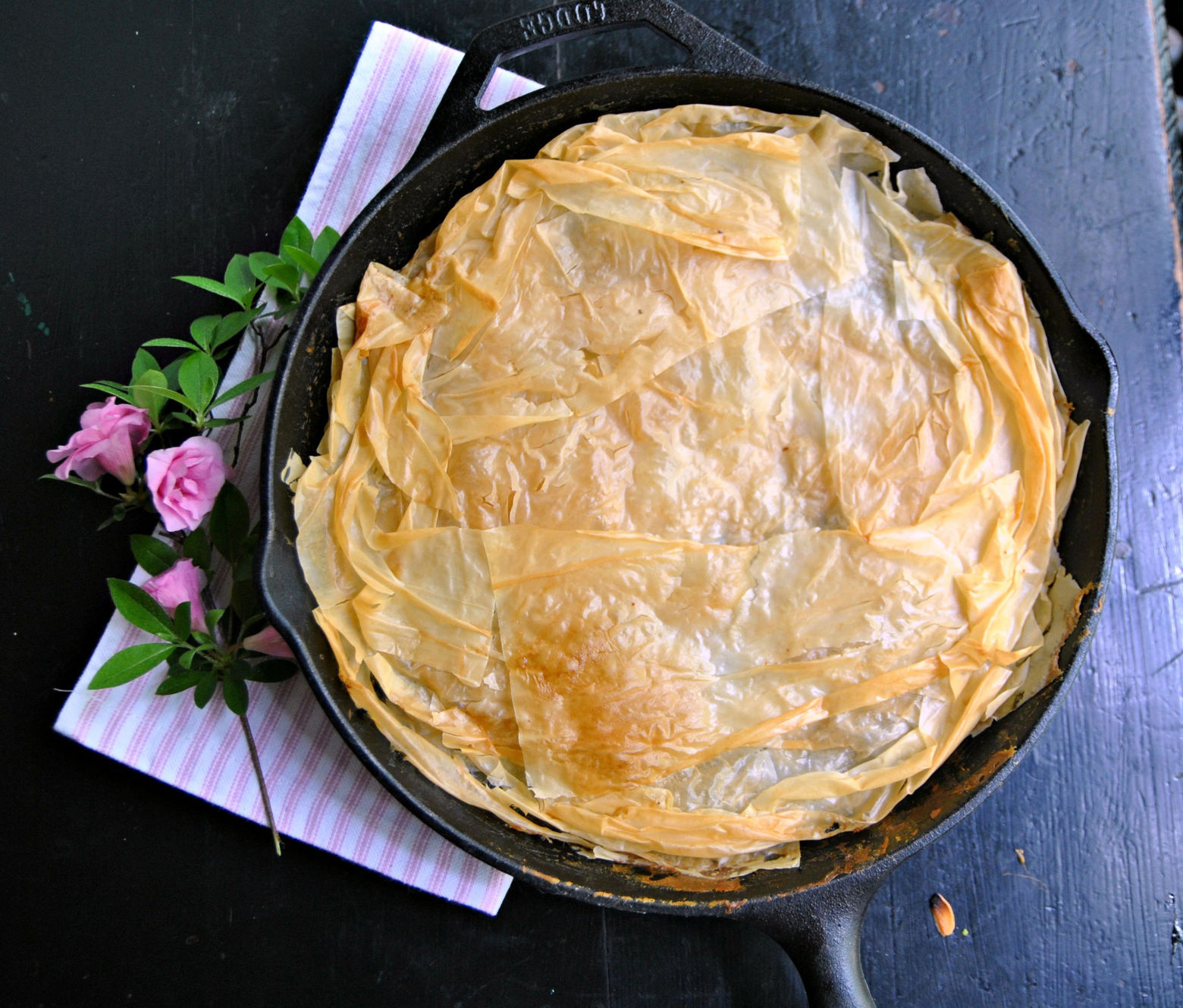 FOOD-HDY-MOTHERSDAY-SKILLET-SPINACHPIE-1-PG